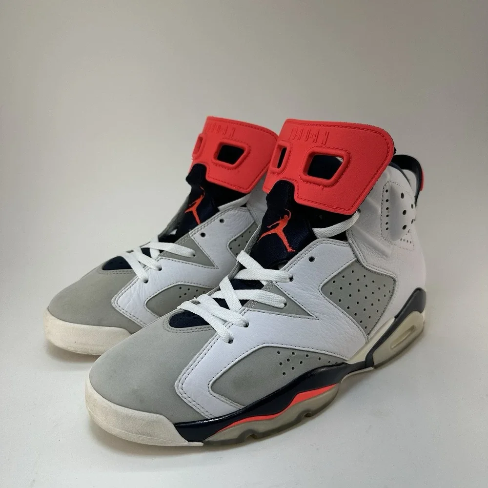 Nike Air Jordan 6 Retro Infrared White Grey 2018 Size 10 384664-104